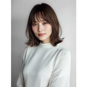 外ハネミディアム くびれヘア レイヤーボブ グレージュ - Beautissimo 所沢【ビューティシモ トコロザワ】掲載中