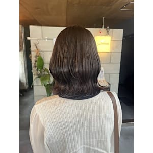 チャコールブラウン×くびれ巻き