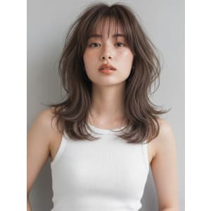 くびれ/レイヤー/ハイライト/外ハネ/渋谷/透明感/ミディア