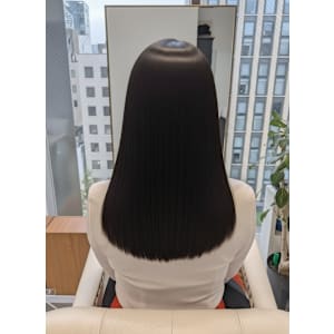 カット＋メテオ（アルカリ酸熱）トリートメント