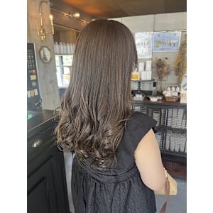 カーキグレージュ - fustener【ファスナー】掲載中