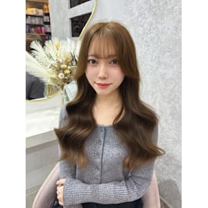 着物/大人ガーリー/似合わせカット/ミディアムレイヤーカット - Lovis【ラビス】掲載中