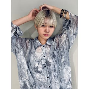 ホワイトブロンド×ショートスタイル - PERSONA 幟町店【ペルソナノボリマチテン】掲載中