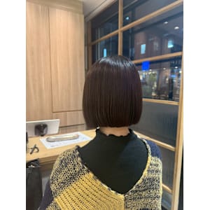 マフラーに合う、すっきりとした切りっぱなしボブ【三軒茶屋】 - HAIR & MAKE EARTH 三軒茶屋店【ヘアメイクアース サンゲンヂャヤテン】掲載中