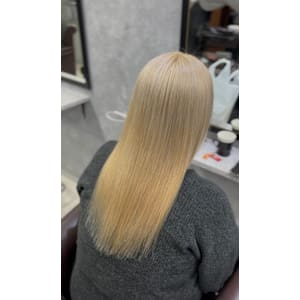 ホワイトブロンド×ブリーチカラー - GLADGE池袋/ダブルカラー/ブリーチ【グラッジイケブクロダブルカラーブリーチ】掲載中