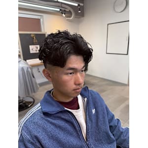 大宮/カット/短髪/毛流れ/センターパート - Vii men【ビーメン】掲載中