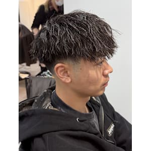 フェード/メンズ/大宮/ツイストスパイラル - Vii men【ビーメン】掲載中