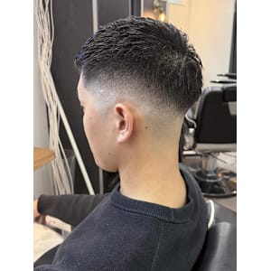 フェード/メンズ/大宮/ツイストスパイラル - Vii men【ビーメン】掲載中