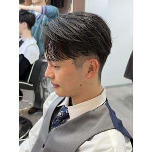 フェード/メンズ/大宮/ツイストスパイラル - Vii men【ビーメン】掲載中