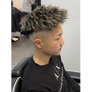 フェード/メンズ/大宮/ツイストスパイラル - Vii men【ビーメン】掲載中