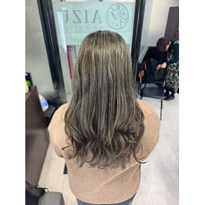 白髪ぼかしハイライト - AIZU本厚木 白髪ぼかし ハイライト バレイヤージュ 髪質改善【アイズホンアツギ シラガボカシ ハイライト バレイヤージュ カミシツカイゼン】掲載中