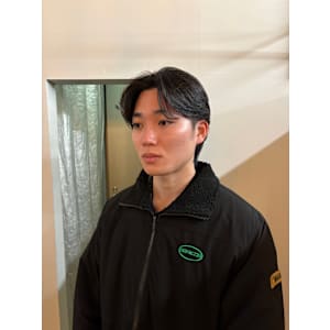 ステップボーンカットメンズヘア/センターパート - STEP BONE CUT TOKYO【ステップボーンカットトーキョー】掲載中