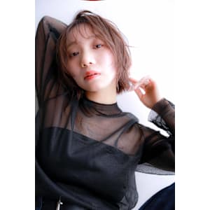 ボブレイヤー　前髪　アッシュベージュ　フェイスレイヤー - JENNIE by Menon【ジェニーバイメノン】掲載中