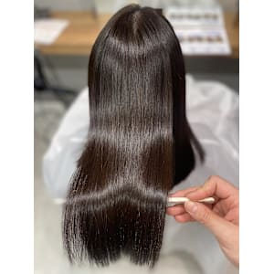 天使の縮毛矯正髪質改善酸性ストレート美髪矯正艶髪銀座有楽町 - Charm by KENJE【シャルム　バイ　ケンジ】掲載中