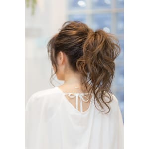 完全予約 隠れ家美容室COLORS 大月鳥沢店×スタイル