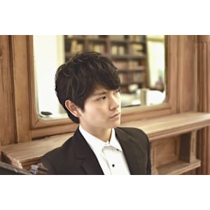 完全予約 隠れ家美容室COLORS 大月鳥沢店×スタイル - 完全予約 隠れ家美容室COLORS 大月鳥沢店【カンゼンヨヤク　カクレガビヨウシツ　カラーズ　オオツキトリサワテン】掲載中