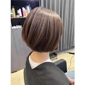 ボブ×グラデーション