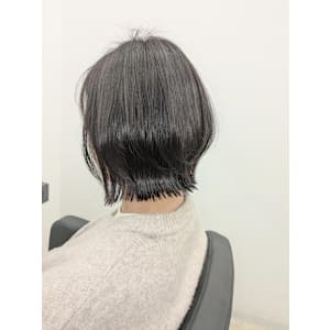 レイヤーボブ×暖色系カラー×トリートメント