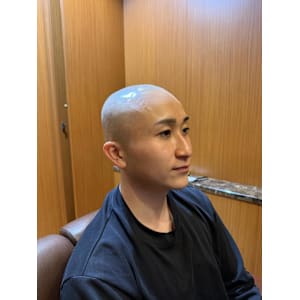 スキンヘッド　<理容室> - ヘアーモードキクチ 銀座店【ヘアーモードキクチ】掲載中