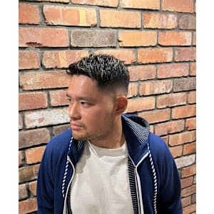 【大人の色気】スキンフェード×立体感ハイライトメッシュ - ヒロ銀座ヘアーサロン銀座一丁目店【ヒロギンザヘアーサロンギンザイッチョウメテン】掲載中