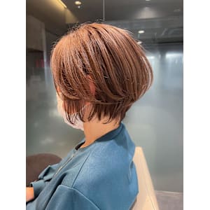 白髪ぼかし細めハイライト30代40代50代グレージュ - STELLA by KENJE【ステラバイケンジ】掲載中