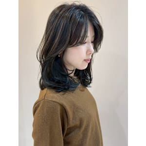 ミディアムレイヤー 髪質改善 顔周りレイヤー アッシュ 艶髪 - Reginavita 栄店【レジナヴィータ サカエテン】掲載中