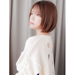 ミルクティーブラウン艶感ストレート小顔丸みボブ20代30代 - COVER HAIR bliss【カバーヘア ブリス】上尾/上尾西口店【カバーヘアブリス アゲオ アゲオニシグチテン】掲載中