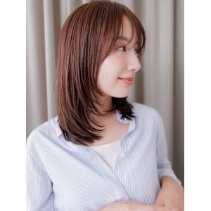 ウォームブラウン大人美人バタフライレイヤーカット30代40代 - COVER HAIR bliss【カバーヘア ブリス】上尾/上尾西口店【カバーヘアブリス アゲオ アゲオニシグチテン】掲載中