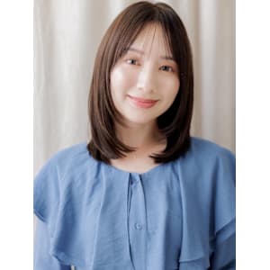 大人美人ダークアッシュバタフライレイヤーカット30代40代 - COVER HAIR & SPA bliss【カバーヘア アンド スパ ブリス】浦和/浦和西口店【カバー ヘア アンド スパ ブリス ウラワ ウラワニシグチテン】掲載中