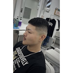 アイロンパーマ - DAMDEE TOKYO 心斎橋【ダムディートウキョウシンサイバシ】掲載中