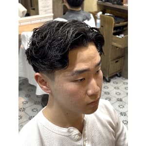 リバースパーマ - GROOMER/S TOKYO本店【グルーマーズトウキョウ】【グルーマーズトウキョウ ホンテン】掲載中
