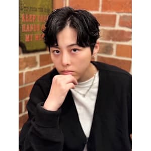 フェザーショート - ヒロ銀座バーバーショップ難波店【ヒロギンザバーバーショップナンバテン】掲載中