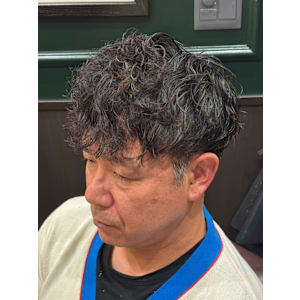 スパイラルパーマ - ヒロ銀座バーバーショップ大阪本店【ヒロギンザ バーバーショップオオサカホンテン】掲載中