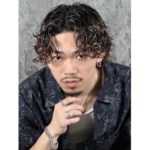 【波巻きスパイラル】大人の色気×ウェットショート - ヒロ銀座ヘアーサロン銀座一丁目店【ヒロギンザヘアーサロンギンザイッチョウメテン】掲載中