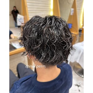 スタイリングも簡単！スパイラルパーマ◎高橋美穂 - VANESSA【ヴァネッサ】掲載中