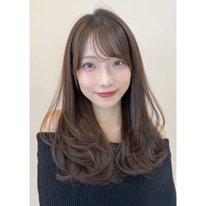 セミロングレイヤーカット - Reginavita 栄店【レジナヴィータ サカエテン】掲載中
