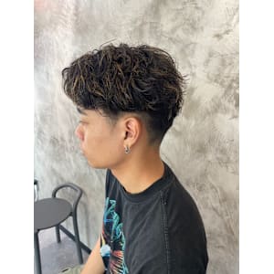 【センターパート】ニュアンスパーマ