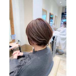 白髪ぼかし細めハイライト30代40代50代【藤沢　藤沢駅】 - STELLA by KENJE【ステラバイケンジ】掲載中