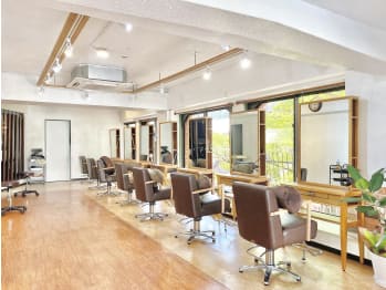 Uit HAIR SALON【ユイットヘアサロン】(千葉県市川市／美容室)