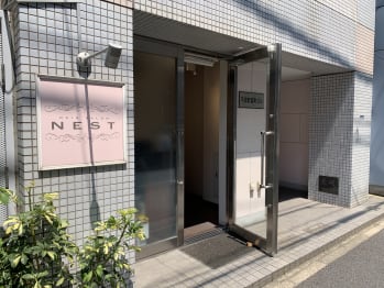 NEST【ネスト】(東京都中央区／美容室)