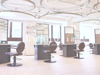 Euphoria 銀座本店 Smart Salon【ユーフォリア】【ユーフォリア ギンザ ホンテン スマートサロン】(東京都中央区／美容室)