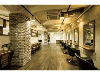 HAIR SPACE BLOOM evolution 庄内店【ヘアスペースブルーム エボリューション ショウナイテン】(大阪府豊中市／美容室)