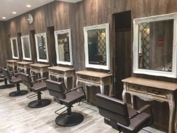 Hair Make Y-21 青葉台店【ヘアメイク ワイニジュウイチ アオバダイテン】(神奈川県横浜市青葉区／美容室)