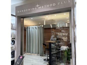 BARBERING METHOD PLUS【バーバリングメソッドプラス】(大阪府大阪市北区／美容室)