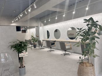 Libelle 西中島(リベル)【リベル ニシナカジマ】(大阪府大阪市淀川区／美容室)