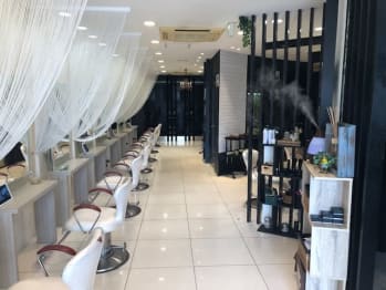 HAIR & MAKE EARTH 市川店【ヘアメイクアース イチカワテン】(千葉県市川市／美容室)