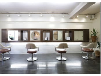 Elsa hair&make【エルザ　ヘアアンドメイク】(愛知県名古屋市瑞穂区／美容室)