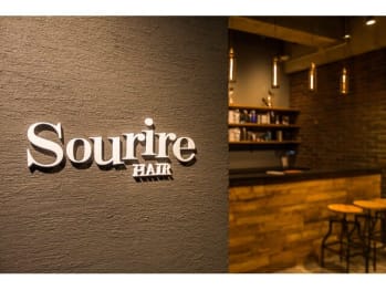 半個室型美容室 Sourire 博多店【ハンコシツガタビヨウシツスーリールハカタテン】(福岡県福岡市博多区博多駅南／美容室)