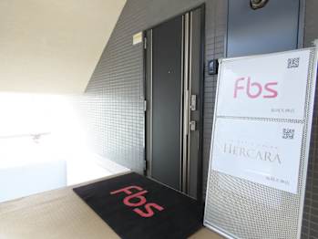 HERCARA by Fbs 福岡天神店(福岡県福岡市中央区)