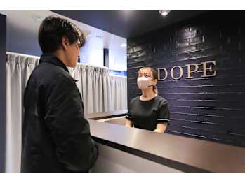 メンズアイブロウサロン DOPE 新宿西口店(東京都新宿区)